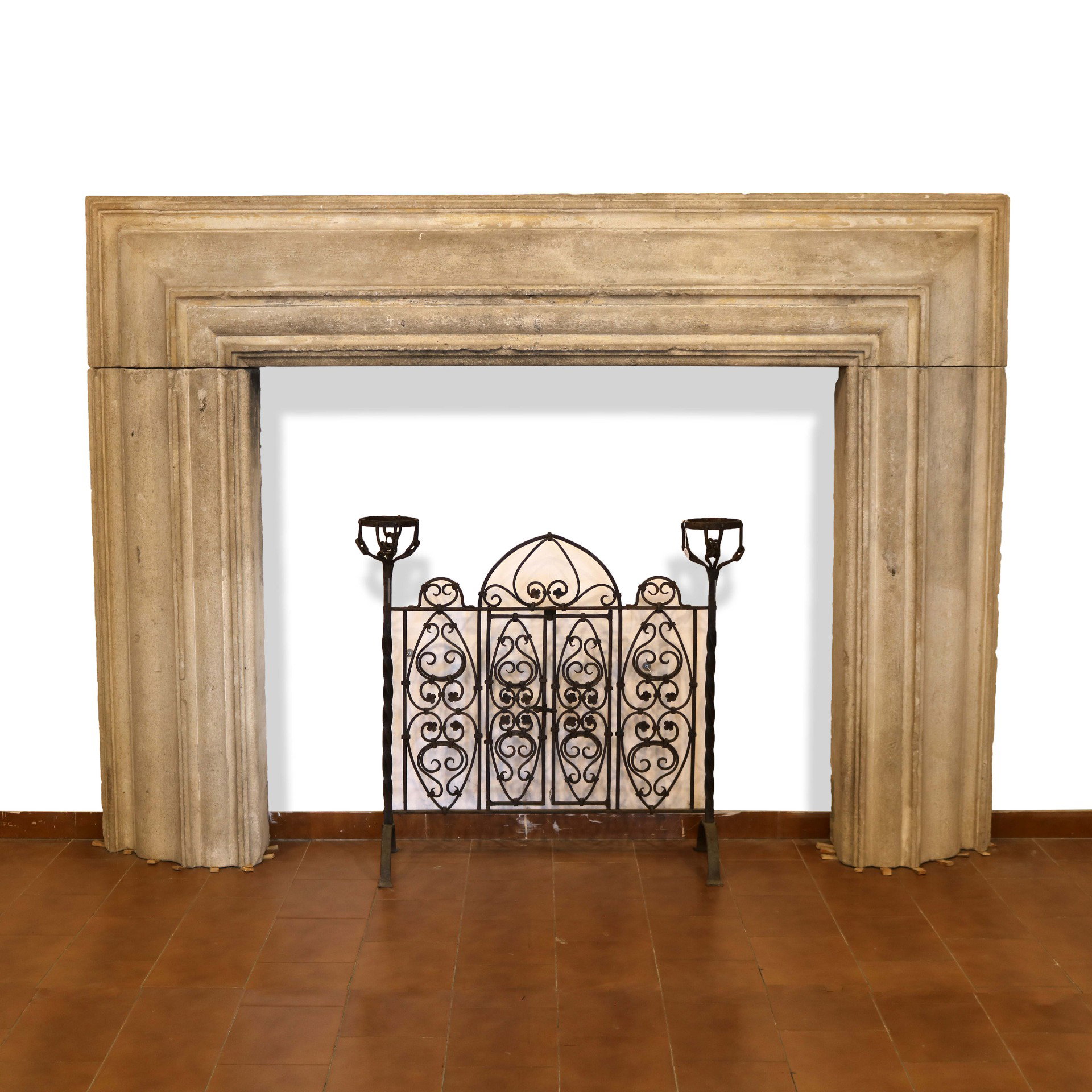 Chimenea antigua de piedra, cm 248x180 h. Época 1500.